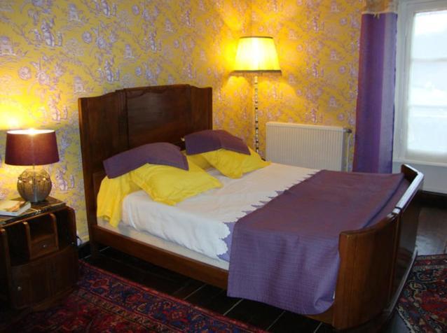 Bed and Breakfast Domaine De La Dame De Lauriere Solignac Номер фото
